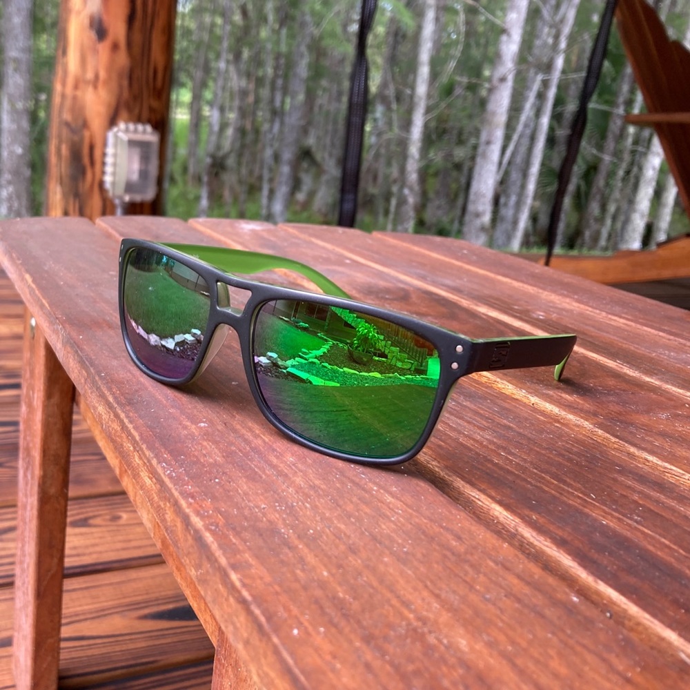 Skeleton Optics KNOX #003 TwoTone NP Black/Green